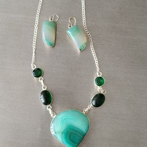 green agate jewelry set.